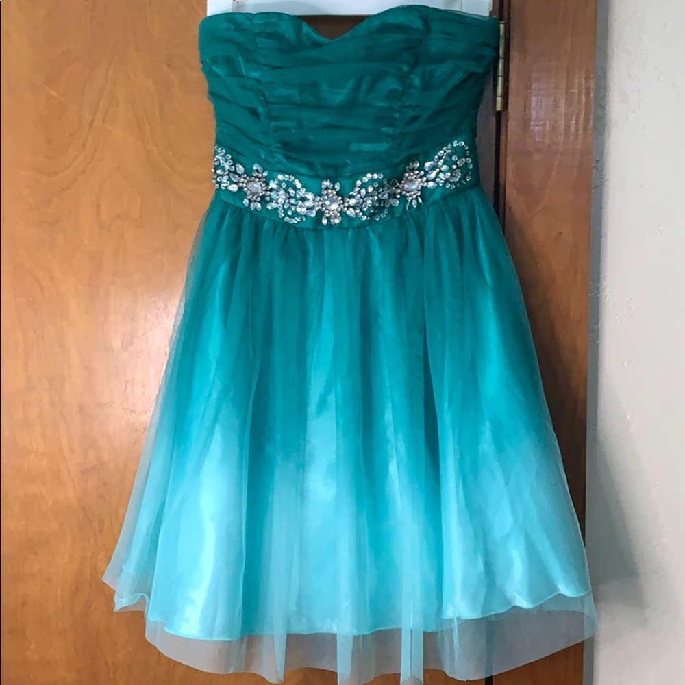 Homecoming/Prom dress Green Strapless Ombre